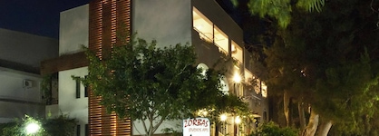 Zorbas Hotel