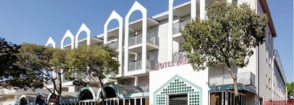 Hotel Palace