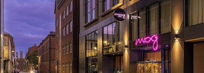 Moxy Belfast City