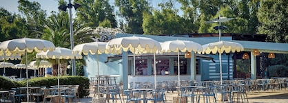 Serenè Resort