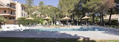 Cabot Las Velas Apartments