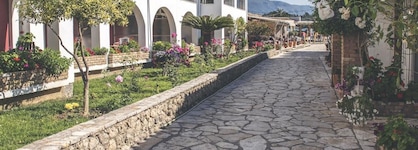 Iliada Beach Hotel