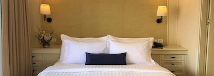 Centre Point Sukhumvit 10