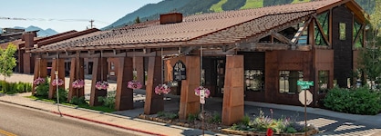 49'Er Inn & Suites