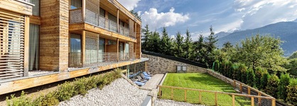 Lajadira Hotel & Spa