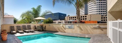 Best Western Plus Media Center Inn & Suites
