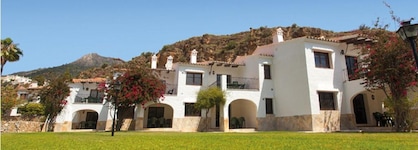 Sunsea Village Apts