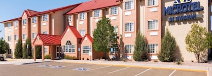 Microtel Inn & Suites By Wyndham Albuquerque West