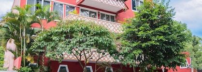 Eco Suites Uxlabil Guatemala City