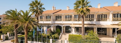 Hydrele Beach Hotel & Village