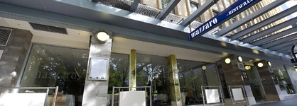 Hyde Park Inn