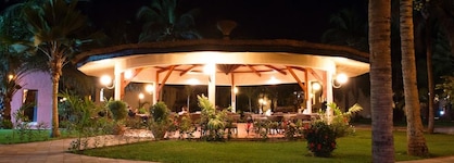 Ocean Bay Hotel & Resort