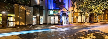 Holiday Inn Express Belfast City By Ihg