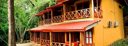 Esencia Hotel & Villas