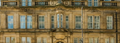 Leopold Hotel