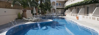 Axos Hotel