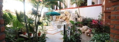Hotel Encino