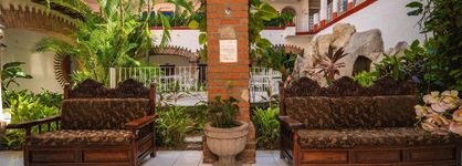 Hotel Encino