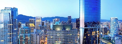 Sheraton Vancouver Wall Centre