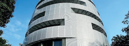 D' Hotel (Sg Clean)