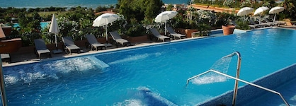 Acacia Resort MClub
