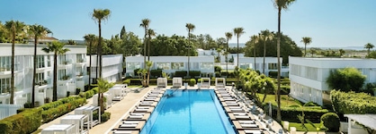 So White Beach Resort
