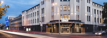 Corner Hotel
