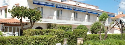 Hostal Port Fornells - Adults Only