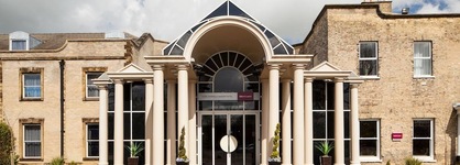 Mercure York Fairfield Manor Hotel