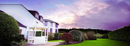 La Mon Hotel And Country Club