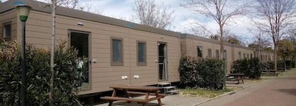 Hu Roma Camping In Town