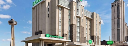 Wyndham Garden Niagara Falls Fallsview