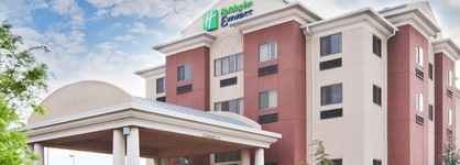 Holiday Inn Express & Suites Midwest By Ihg