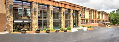Best Western Center Pointe Inn