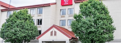 Red Roof Inn & Suites Indianapolis Airport