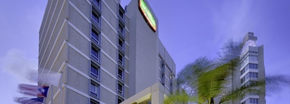 Courtyard By Marriott San Juan Miramar