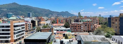 122 Plaza Apartahotel