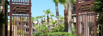 Esperanza, Auberge Collection