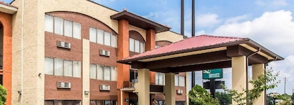 Quality Inn & Suites Southlake