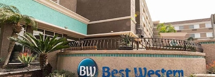 Comfort Inn & Suites San Diego - Zoo SeaWorld Area