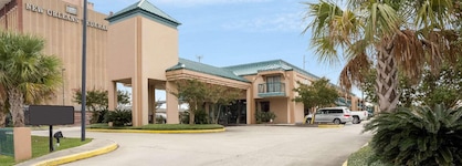 Rodeway Inn & Suites