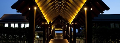 Pullman Phuket Arcadia Naithon Beach