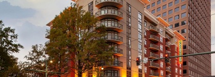 Courtyard By Marriott Downtown Memphis