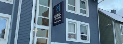 Enter Viking Hotel
