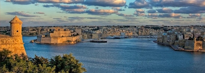 Valletta Merisi Suites