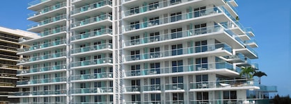 Grand Beach Hotel Surfside
