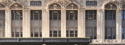 Hotel Phillips Kansas City, Curio Collection By Hilton