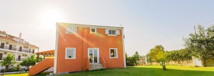 Ccb Bruskos Hotel