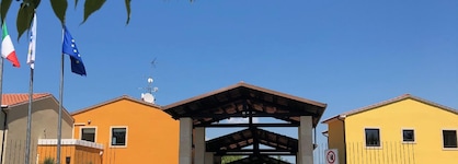 Belvedere Village