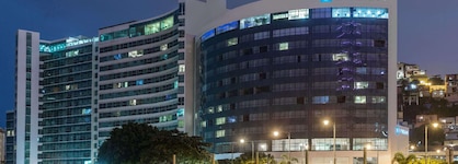 Wyndham Guayaquil Puerto Santa Ana